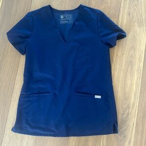 FIGS 3-Pocket Scrub Top